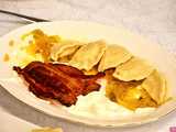 [WIDEO/FOTO] Pierogi królowały w Łażanach po raz czwarty! Kulinarna uczta, konkursy i atrakcje dzieci podczas Święta Pieroga