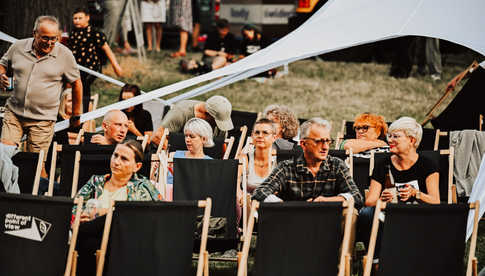[FOTO] Kino plenerowe w Mrowinach. Kolejny cykl seansów w ramach 14. Żarowskiego Festiwalu Filmowego