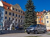 Gmina Mieroszów otrzymała nowego busa do przewozu osób niepełnosprawnych [Foto]