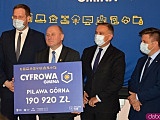 Cyfrowa Gmina - minister wręczył granty samorządowcom