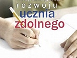 EduBiblioSfera: Zdolny ma łatwiej?