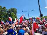 Mieszkańcy i samorządowcy na marszu w Warszawie. W powiecie też solidaryzowano się z manifestującymi 