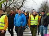  Protest rolników w Ząbkowicach Śląskich. Na ósemkę wyjechało prawie 200 traktorów 