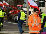  Protest rolników w Ząbkowicach Śląskich. Na ósemkę wyjechało prawie 200 traktorów 