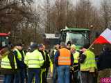  Protest rolników w Ząbkowicach Śląskich. Na ósemkę wyjechało prawie 200 traktorów 