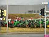  Protest rolników w Ząbkowicach Śląskich. Na ósemkę wyjechało prawie 200 traktorów 