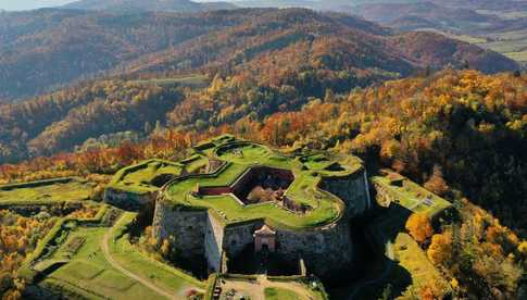 Twierdza Srebrna Góra Cudem Polski w plebiscycie National Geographic