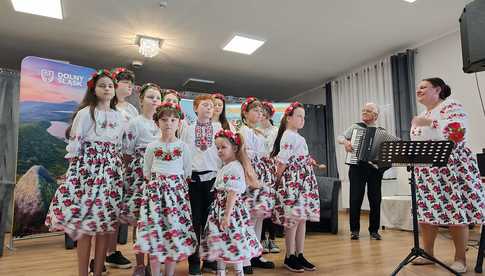 [FOTO] IV Powiatowy Kongres Kobiet Wiejskich: Rodzina jako fundament społeczeństwa