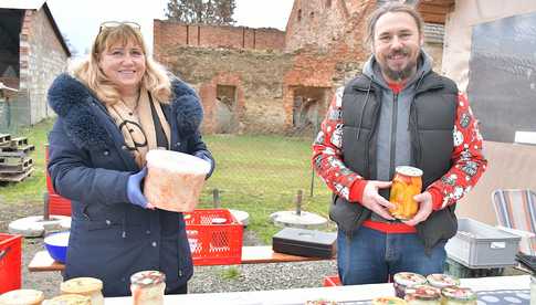 [FOTO] Zdrowa żywność prosto od lokalnych producentów. Za nami grudniowe Targi Zdrowej Żywności w Lutomierzu