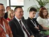 [WIDEO, FOTO] Z czym muszą mierzyć się młodzi ludzie? Zamiast mówić o problemach, postawmy wyzwania. O tym, jak wspierać młodych lokalnie