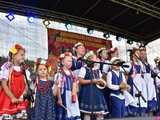 [FOTO, WIDEO] Tradycję trzeba pielęgnować Za nami XXVIII edycja Wojewódzkiego Festiwalu Zespołów Artystycznych KGW w Stolcu